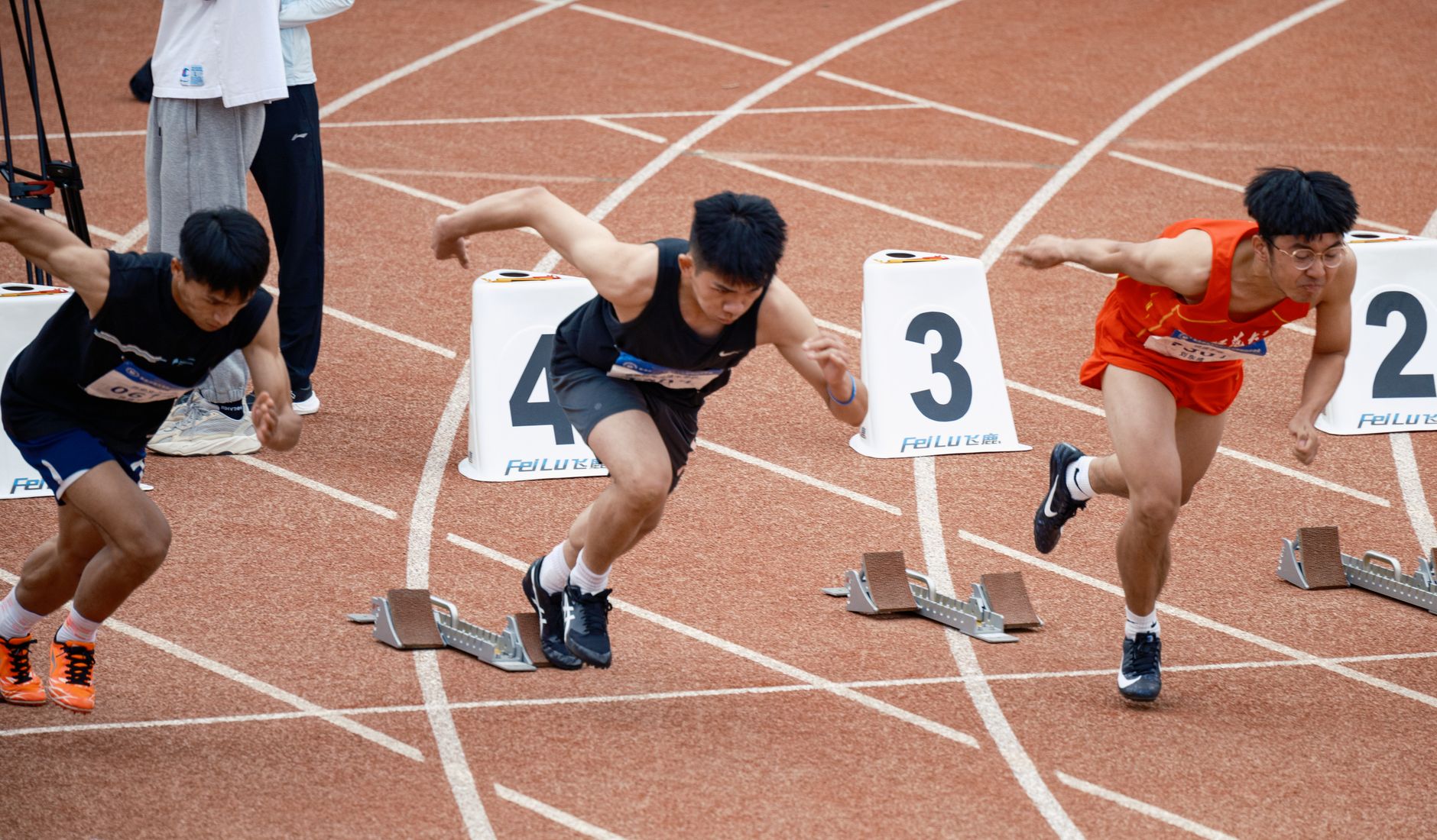 How to Do Strides: The 60-Second Workout That Sharpens Speed